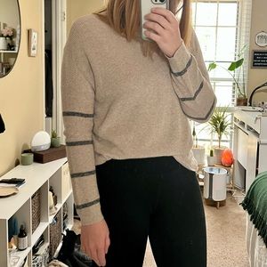 American Eagle Knit Beige Sweater | Medium